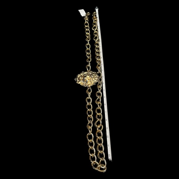Yochi Lion's Head Chain Belt NWT *price firm* - Picture 4 of 4